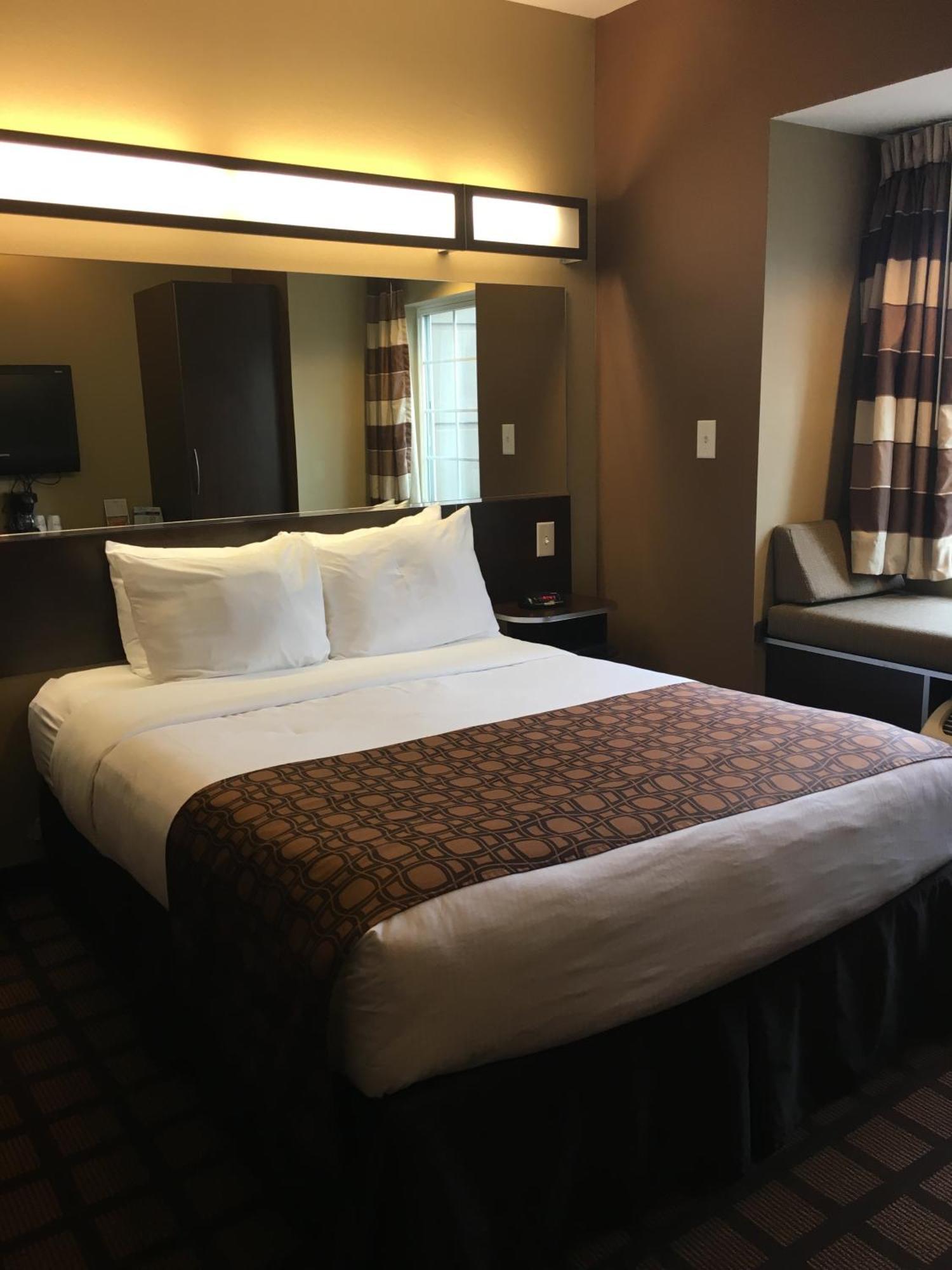 Microtel By Wyndham Perry National Fairground Area I-75 Quarto foto